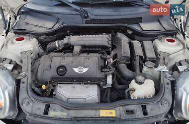 Хэтчбек MINI Cooper 2013 в 
