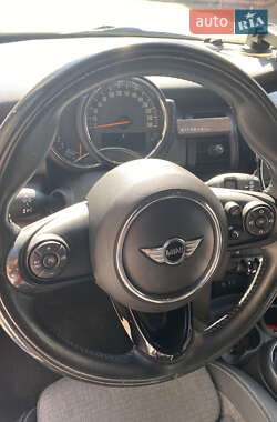 Хэтчбек MINI Cooper 2016 в 