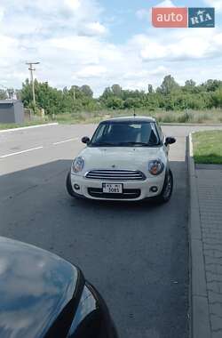 Хэтчбек MINI Cooper 2013 в 