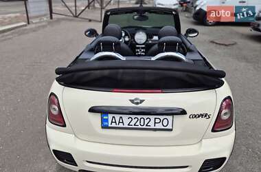 Хэтчбек MINI Cooper 2010 в 