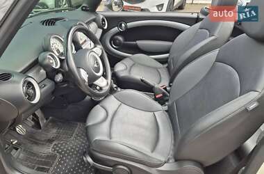 Хэтчбек MINI Cooper 2010 в 