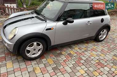 Хэтчбек MINI Cooper 2001 в 
