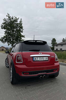 Хэтчбек MINI Cooper 2009 в 