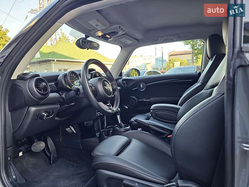 Хэтчбек MINI Cooper 2018 в Одессе
