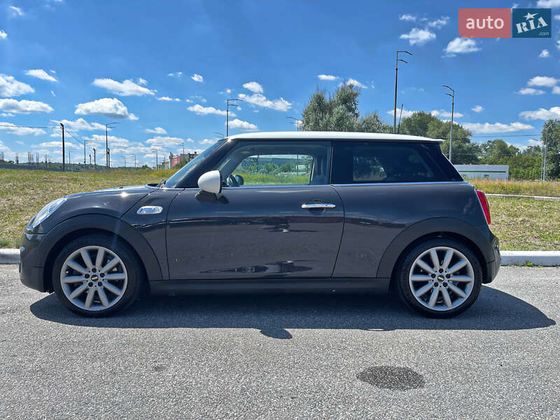 Хэтчбек MINI Cooper 2014 в Киеве