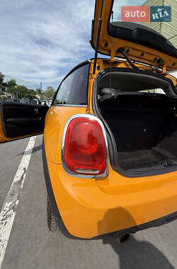 Хэтчбек MINI Cooper 2014 в 