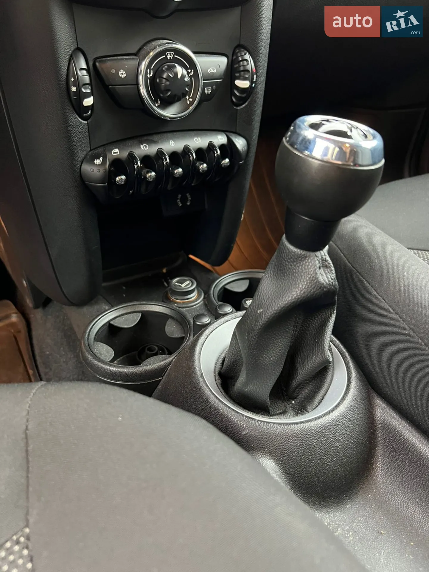 2012 MINI Cooper - мініатюра 11