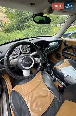Хэтчбек MINI Cooper 2004 в 