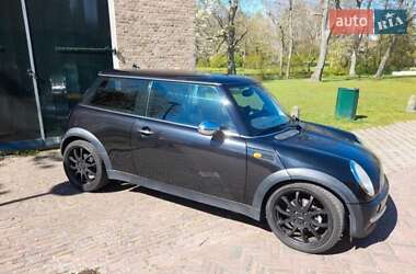 Хэтчбек MINI Cooper 2004 в Ровно