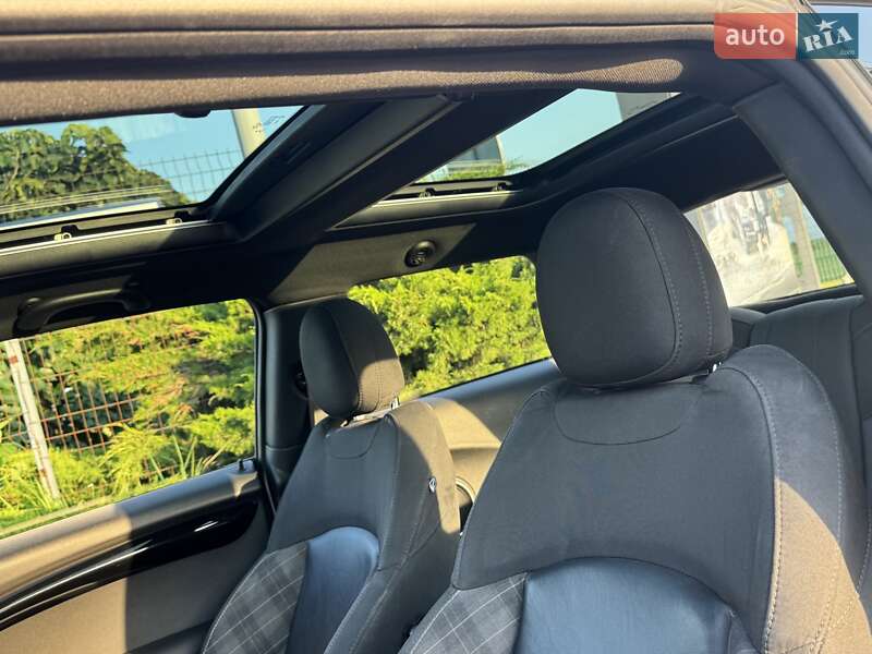 Хэтчбек MINI Cooper 2014 в Борисполе