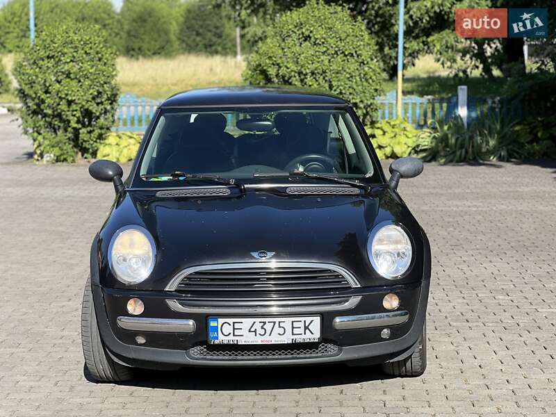 Хетчбек MINI Cooper 2002 в 