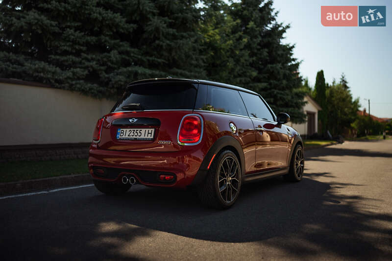 Хэтчбек MINI Cooper 2014 в Полтаве