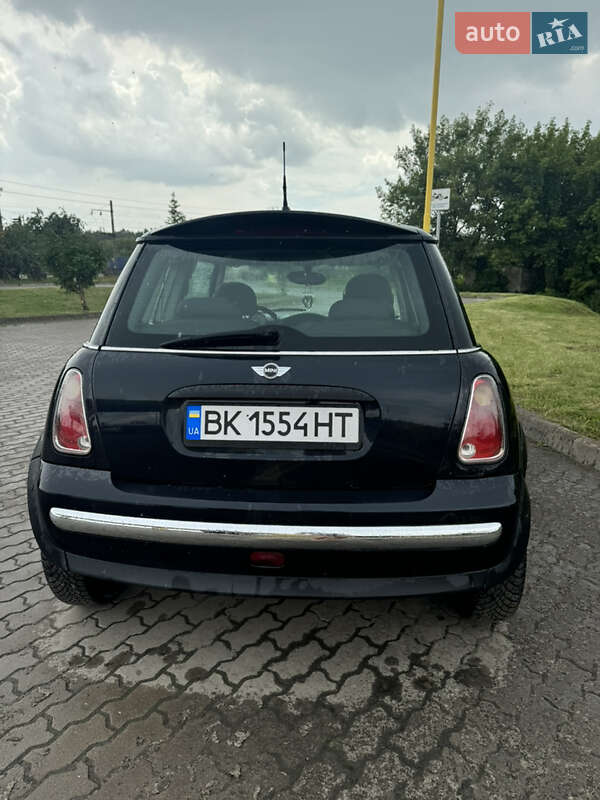 Хетчбек MINI Cooper 2005 в Бродах