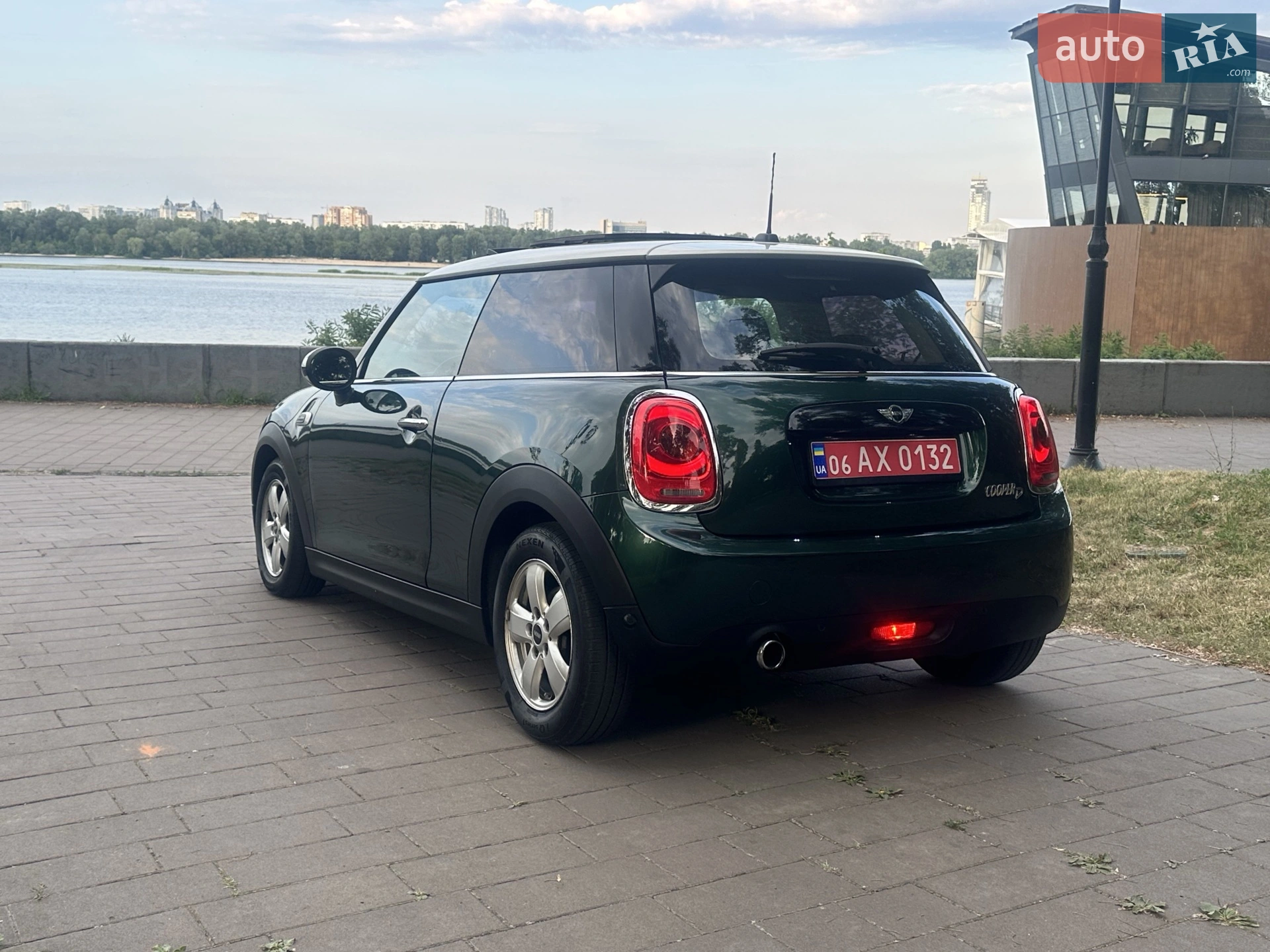 2016 MINI Cooper - мініатюра 23