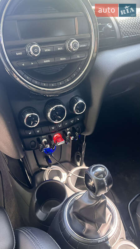 Хетчбек MINI Cooper 2014 в Києві