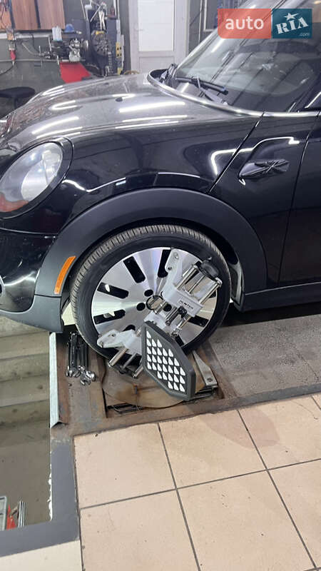 Хетчбек MINI Cooper 2014 в Києві