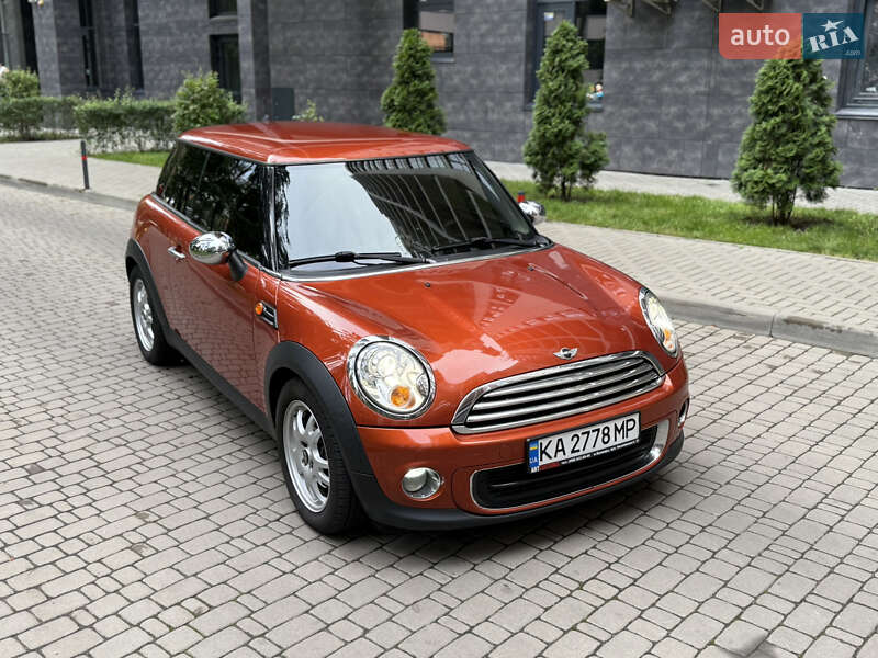 Хетчбек MINI Cooper 2011 в Броварах