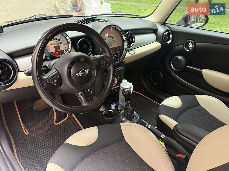 Хетчбек MINI Cooper 2011 в Броварах