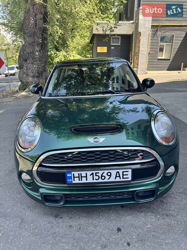 Хэтчбек MINI Cooper 2016 в Одессе