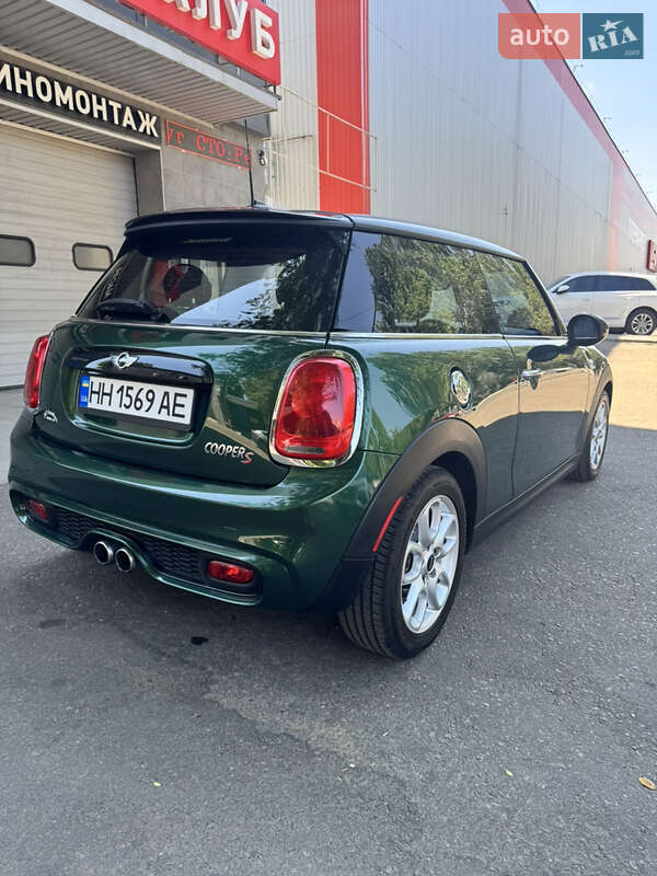 Хэтчбек MINI Cooper 2016 в Одессе