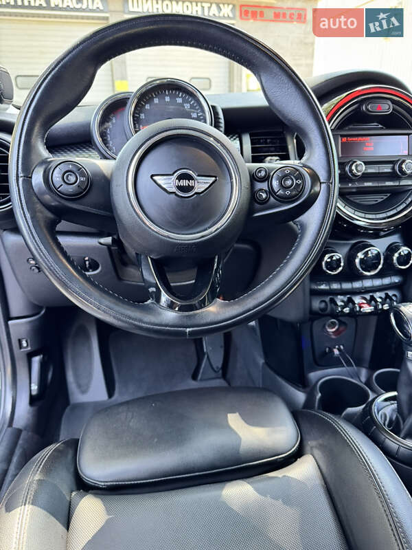 Хэтчбек MINI Cooper 2016 в Одессе