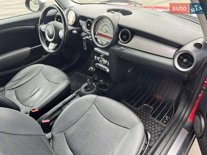 Хетчбек MINI Cooper 2010 в Києві