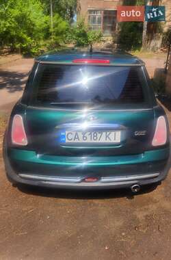 Хэтчбек MINI Cooper 2004 в Черкассах