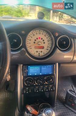 Хэтчбек MINI Cooper 2004 в Черкассах