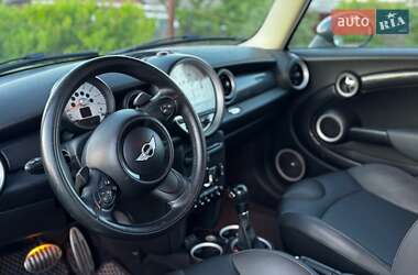 Хетчбек MINI Cooper 2013 в 