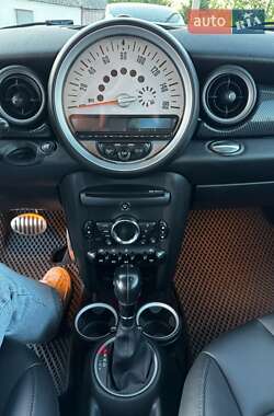 Хетчбек MINI Cooper 2013 в 