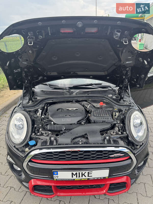 Хэтчбек MINI Cooper 2017 в Ивано-Франковске