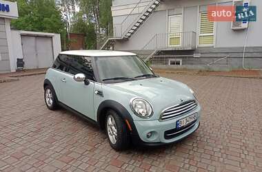 Хэтчбек MINI Cooper 2013 в 