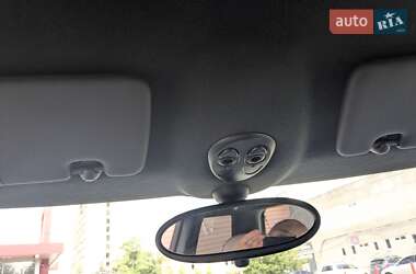 Хэтчбек MINI Cooper 2006 в 
