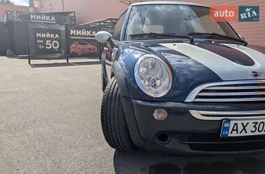 Хэтчбек MINI Cooper 2006 в 