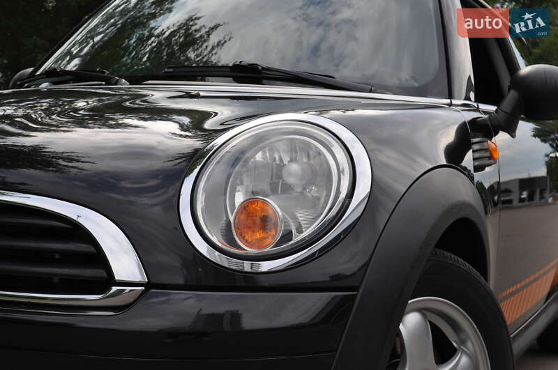 Хетчбек MINI Cooper 2010 в Києві