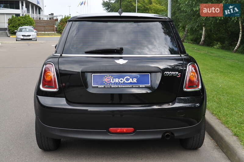 Хетчбек MINI Cooper 2010 в Києві