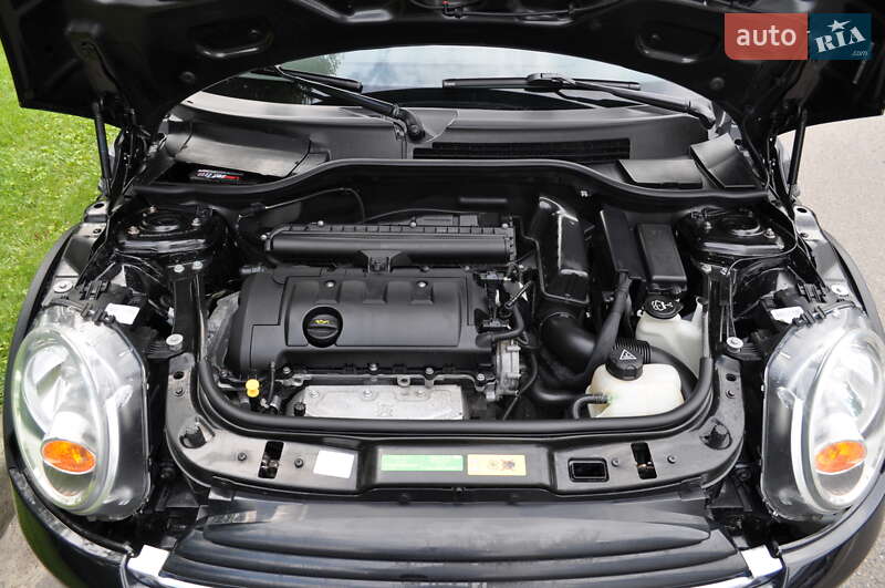 Хетчбек MINI Cooper 2010 в Києві
