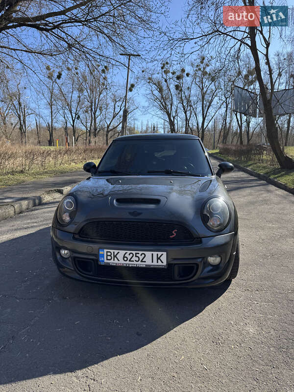 MINI Cooper 2012