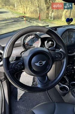 Хэтчбек MINI Cooper 2012 в 