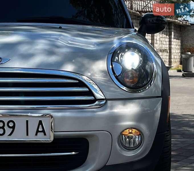 Хетчбек MINI Cooper 2011 в Дніпрі