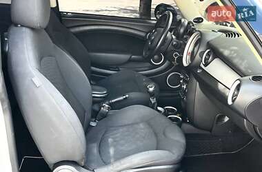 Хэтчбек MINI Cooper 2011 в 