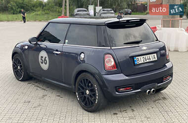 Хэтчбек MINI Cooper 2013 в 