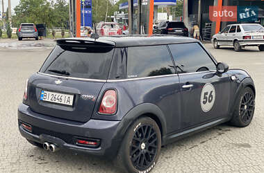Хэтчбек MINI Cooper 2013 в 