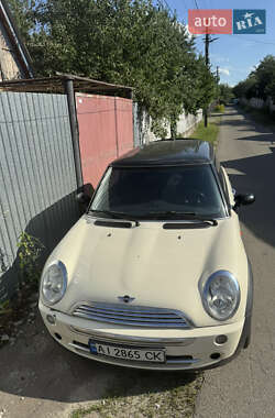 Хэтчбек MINI Cooper 2006 в 