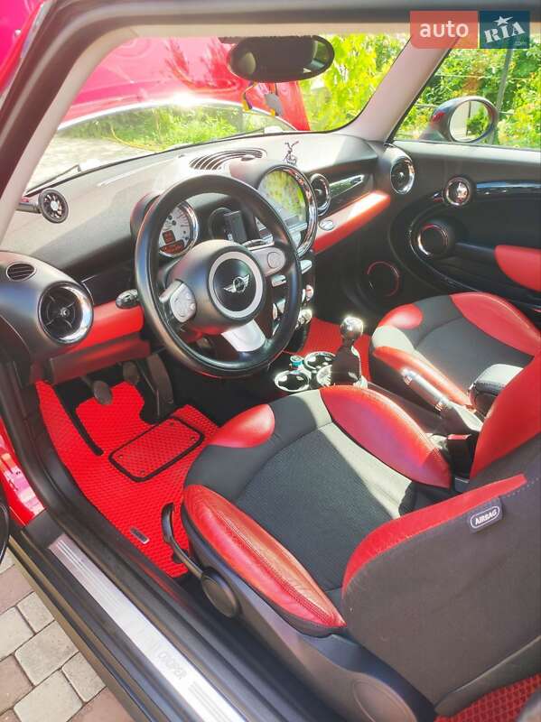 Хетчбек MINI Cooper 2008 в Коростені