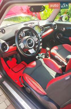 Хэтчбек MINI Cooper 2008 в 