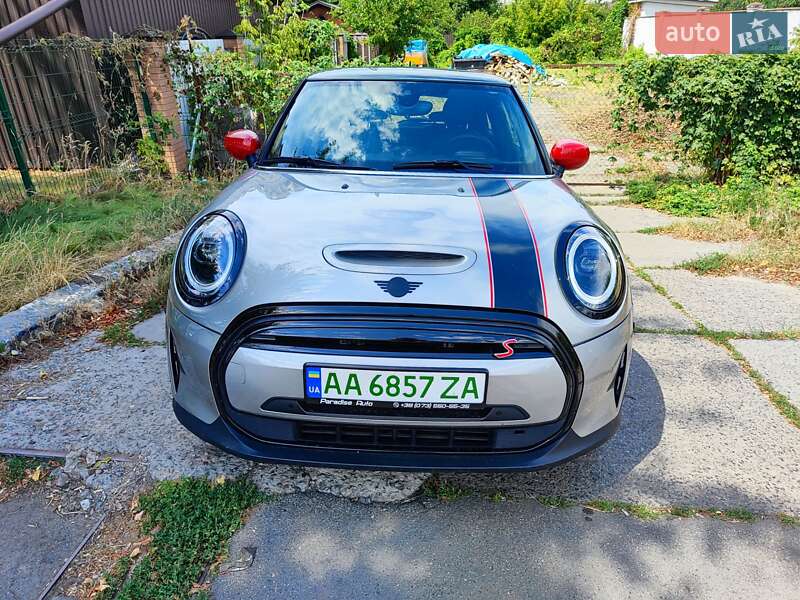 Хэтчбек MINI Cooper 2023 в 