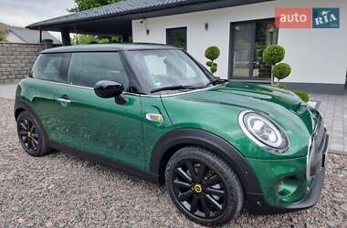 Хэтчбек MINI Cooper 2020 в 