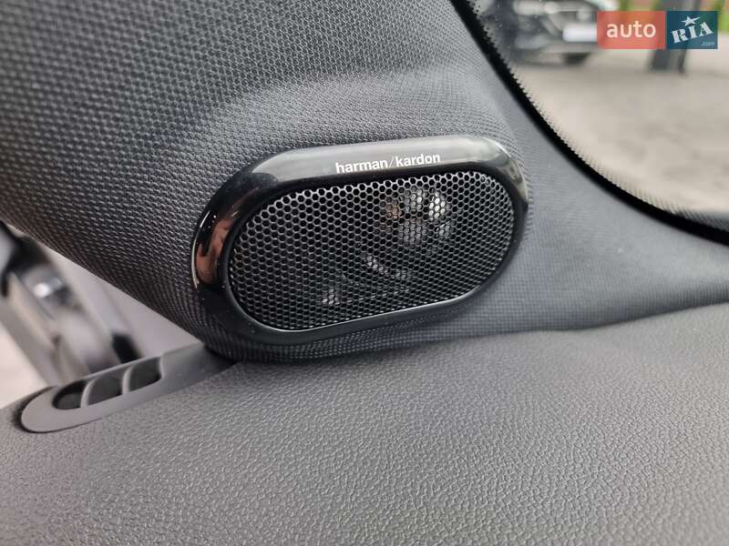 Хэтчбек MINI Cooper 2020 в Радивилове