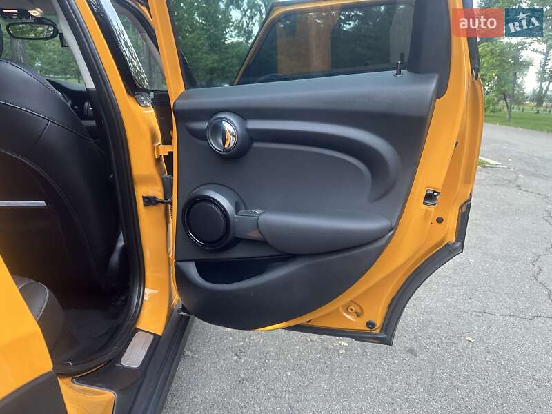 Хэтчбек MINI Cooper 2014 в Киеве фото 13 Хэтчбек MINI Cooper 2014 в Киеве